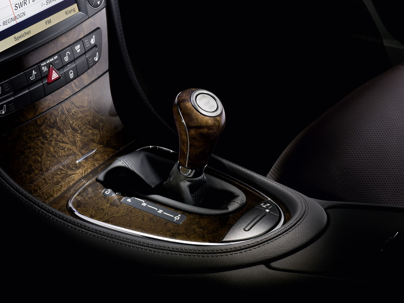 Illustration for article titled Mercedes-Benz CLS Grand Edition Adds More Style, Little Substance